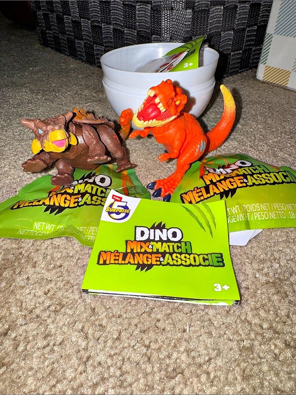 Zuru Dino Mix & Match Dinosaur Toy Figures & Accessories NWT